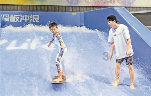 通报“游客买鱿鱼被骗要付700元”:取消商贩在该市场的经营资格,永久列入诚信黑名单